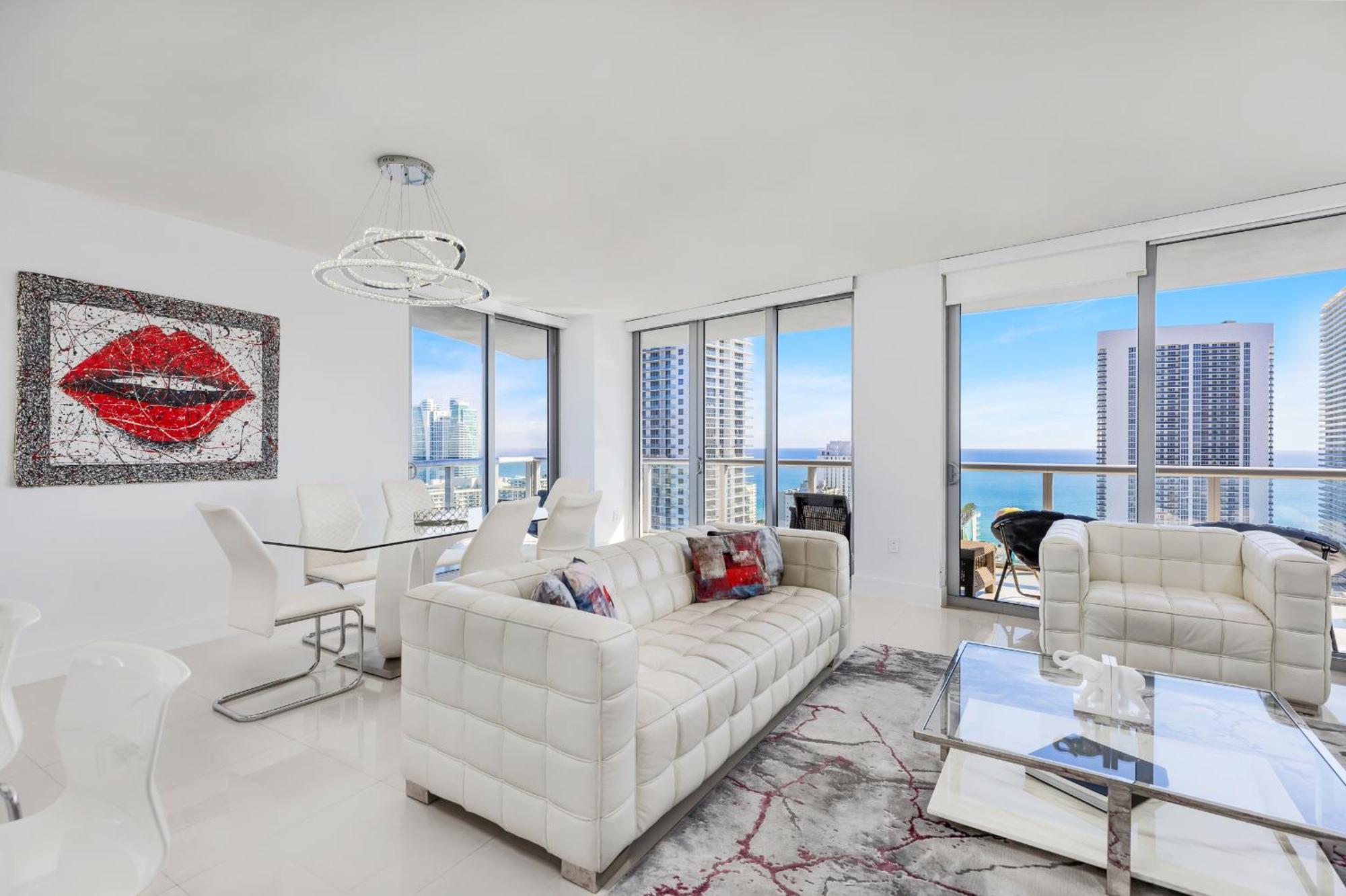 Resort-Style Living With Direct Ocean Views - 3Br Beauty ハランデール・ビーチ エクステリア 写真