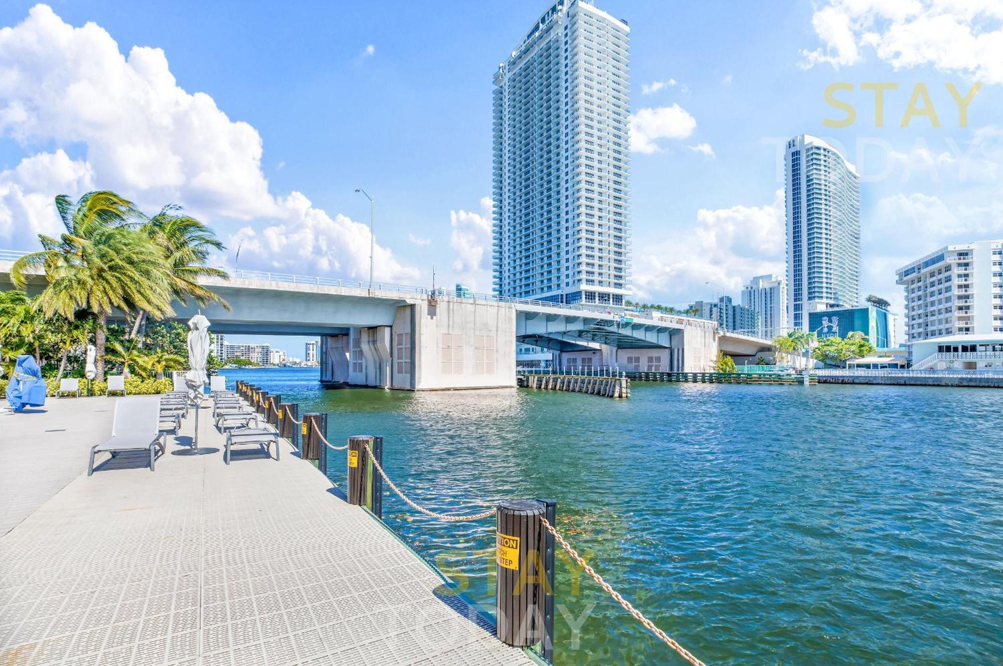 Resort-Style Living With Direct Ocean Views - 3Br Beauty ハランデール・ビーチ エクステリア 写真